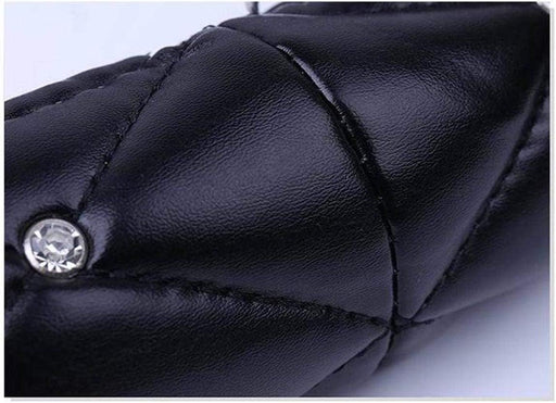 Full Sparkly Rhinestone Car Steering Wheel Cover Universal Leather Steering Wheel Cover Auto Car Styling Interior Decor Accessories (Black Crown)