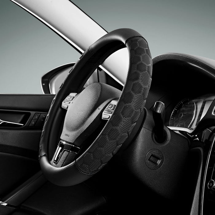 Massage Steering Wheel Cover, Black Football Pattern Material Spliced Leather Car Steering Wheel Protector, Car Interior Accessories, Universal Fit 14.5